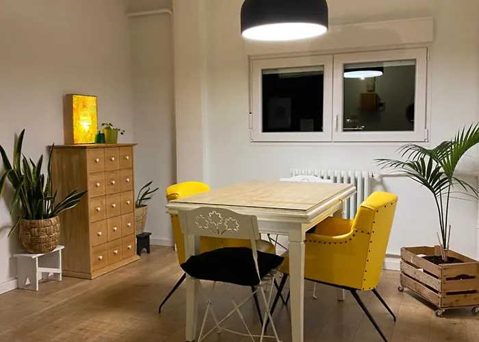 Tranquilo En El Centro De * Burgo